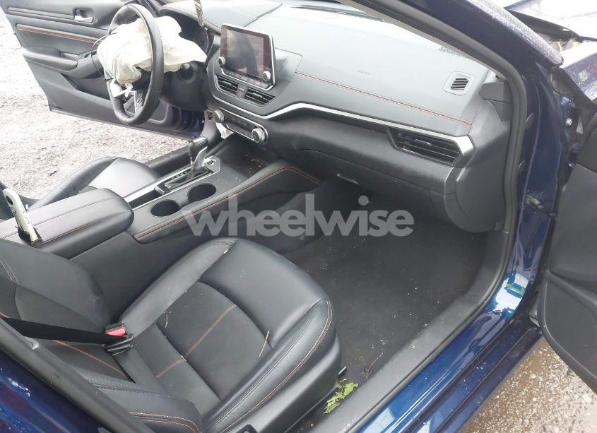 Photo 5 of 2022 Nissan Altima SR FWD (VIN 1N4BL4CV4NN382919)