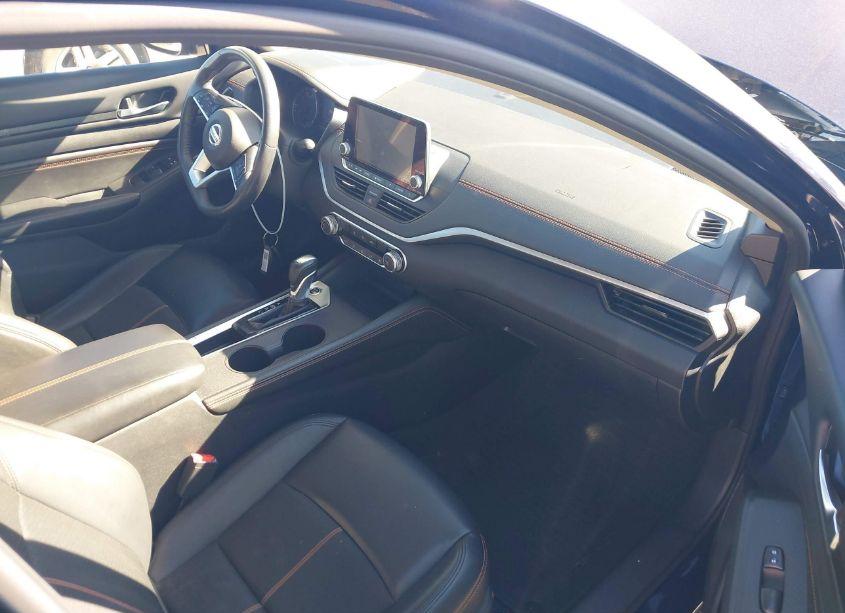 Photo 5 of 2022 Nissan Altima SR FWD (VIN 1N4BL4CV4NN385092)