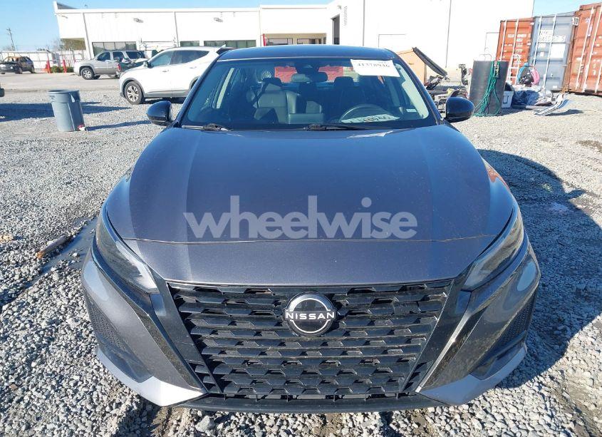 Photo 12 of 2023 Nissan Altima SR FWD (VIN 1N4BL4CV4PN335442)