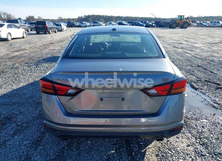 Photo 16 of 2023 Nissan Altima SR FWD (VIN 1N4BL4CV4PN335442)