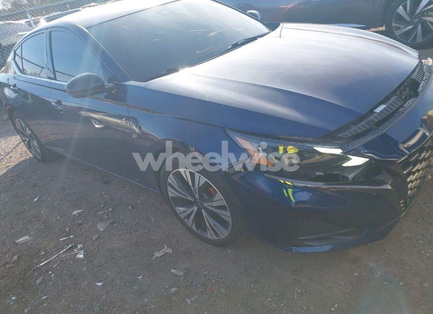 2023 Nissan Altima SR FWD (VIN 1N4BL4CV4PN343153) main photo