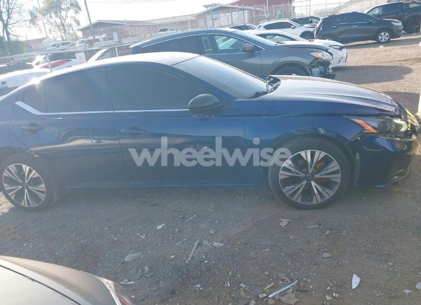 Photo 13 of 2023 Nissan Altima SR FWD (VIN 1N4BL4CV4PN343153)