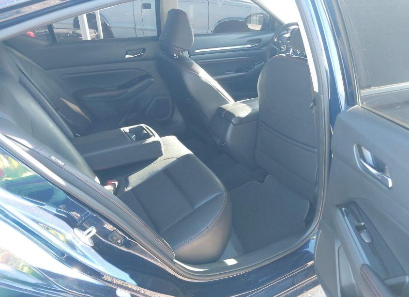 Photo 8 of 2023 Nissan Altima SR FWD (VIN 1N4BL4CV4PN359773)