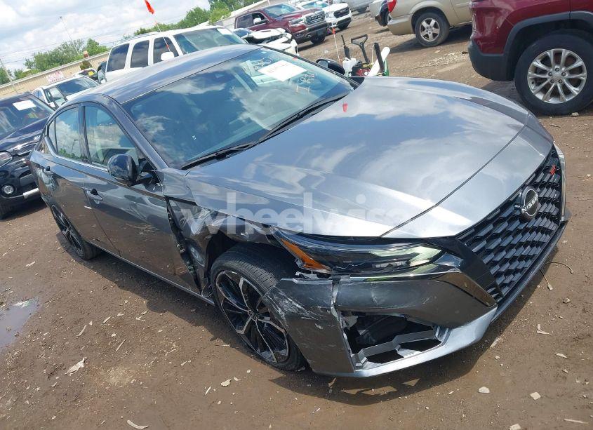 2024 Nissan Altima SR FWD (VIN 1N4BL4CV4RN333368) main photo