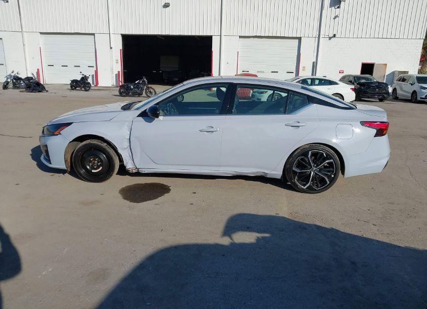 Photo 14 of 2024 Nissan Altima SR FWD (VIN 1N4BL4CV4RN358836)