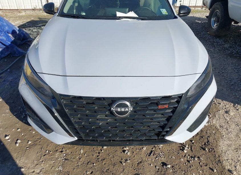 Photo 12 of 2024 Nissan Altima SR FWD (VIN 1N4BL4CV4RN435138)