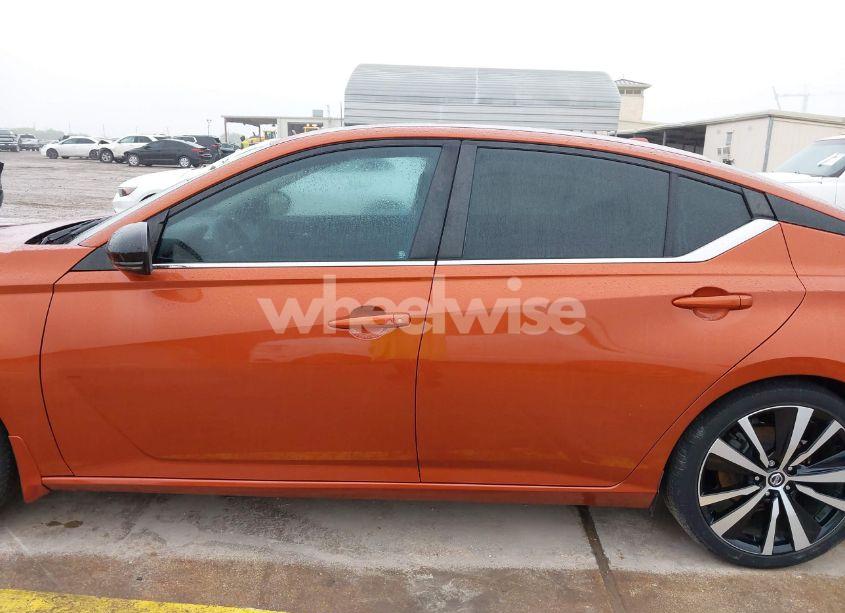 Photo 15 of 2019 Nissan Altima 2.5 SR (VIN 1N4BL4CV5KC103629)