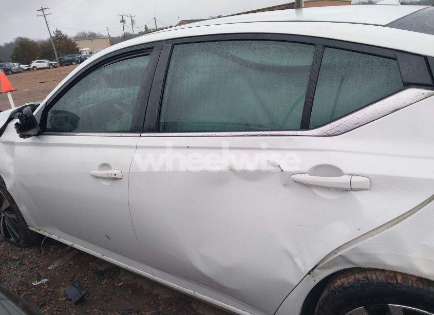 Photo 13 of 2019 Nissan Altima 2.5 SR (VIN 1N4BL4CV5KC109415)