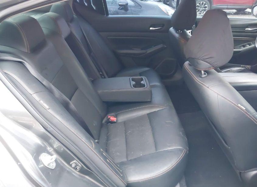 Photo 8 of 2019 Nissan Altima 2.5 SR (VIN 1N4BL4CV5KC134640)