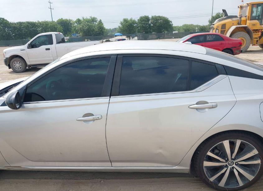 Photo 14 of 2019 Nissan Altima 2.5 SR (VIN 1N4BL4CV5KC149901)