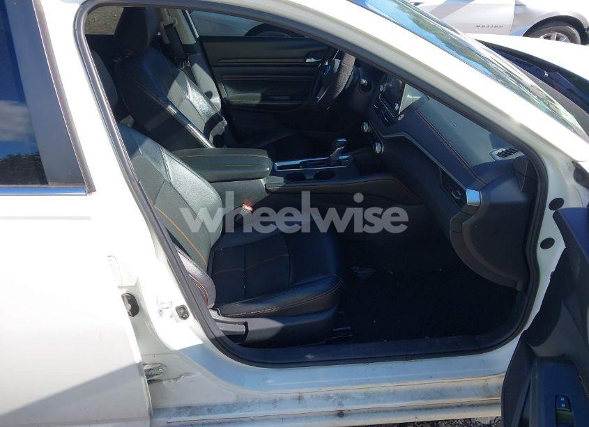 Photo 5 of 2019 Nissan Altima 2.5 SR (VIN 1N4BL4CV5KC152068)