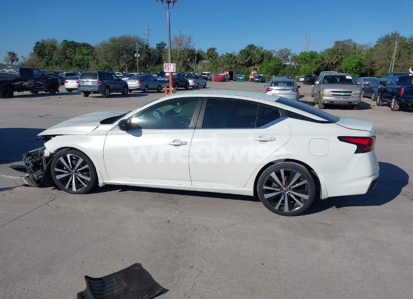 Photo 14 of 2019 Nissan Altima 2.5 SR (VIN 1N4BL4CV5KC186771)
