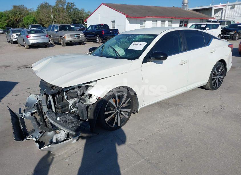 Photo 2 of 2019 Nissan Altima 2.5 SR (VIN 1N4BL4CV5KC186771)