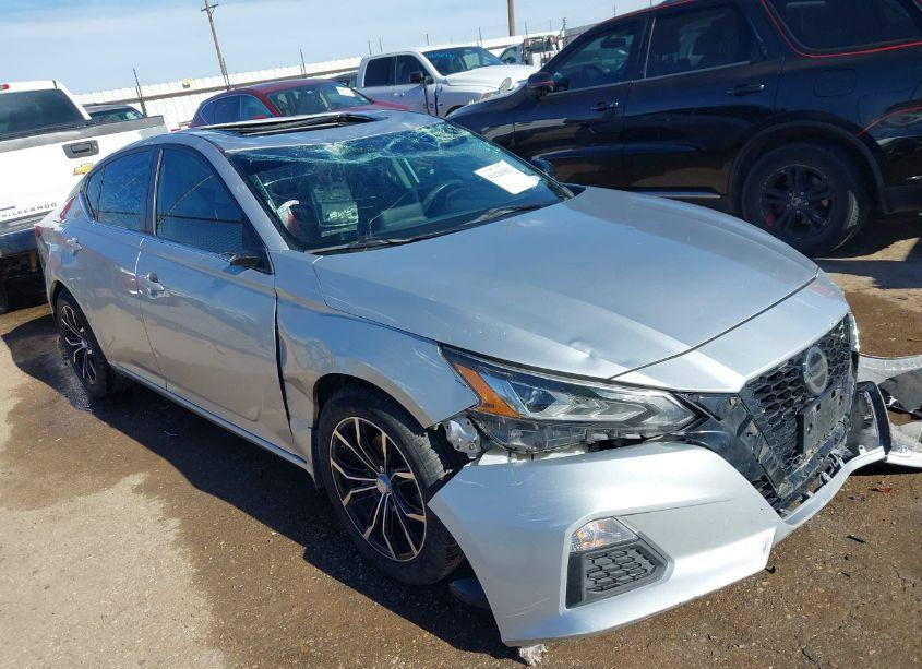 2019 Nissan Altima 2.5 SR (VIN 1N4BL4CV5KC248234) main photo