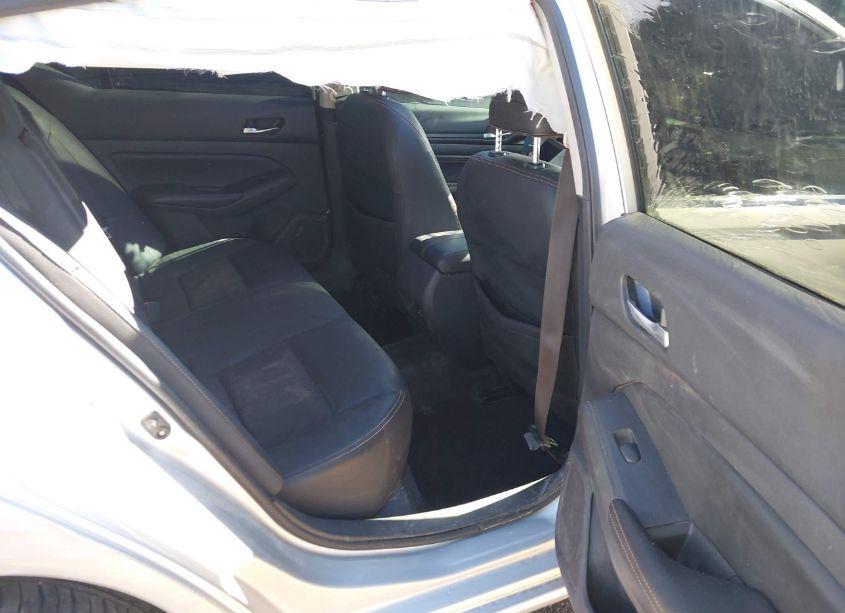 Photo 8 of 2019 Nissan Altima 2.5 SR (VIN 1N4BL4CV5KC248234)