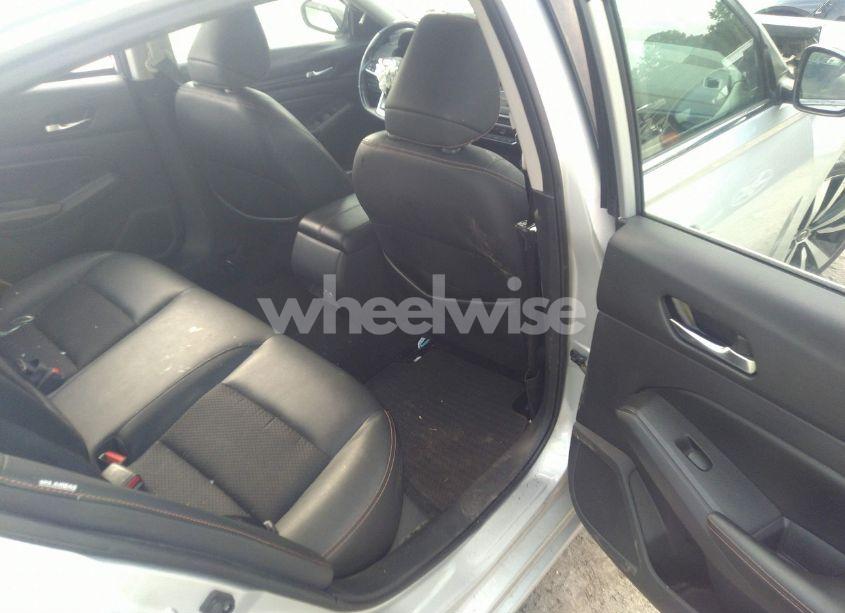 Photo 8 of 2020 Nissan Altima SR FWD (VIN 1N4BL4CV5LC133182)