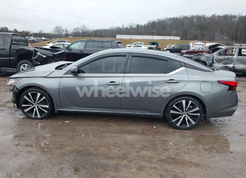 Photo 14 of 2020 Nissan Altima SR FWD (VIN 1N4BL4CV5LC147308)