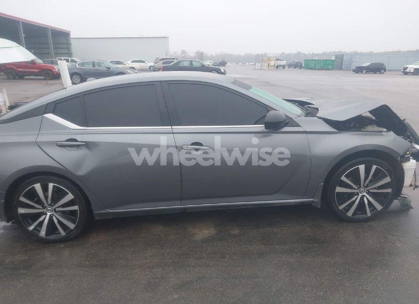 Photo 14 of 2020 Nissan Altima SR FWD (VIN 1N4BL4CV5LC168563)