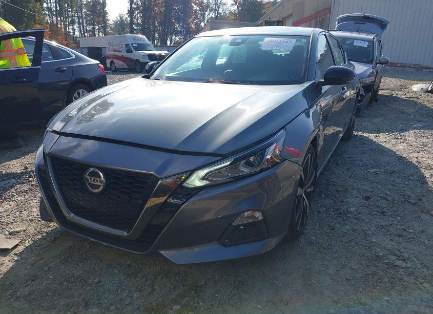 Photo 13 of 2020 Nissan Altima SR FWD (VIN 1N4BL4CV5LC171396)