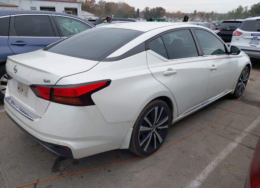 Photo 4 of 2020 Nissan Altima SR FWD (VIN 1N4BL4CV5LC179322)