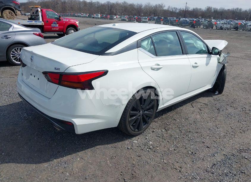 Photo 4 of 2020 Nissan Altima SR FWD (VIN 1N4BL4CV5LC240488)