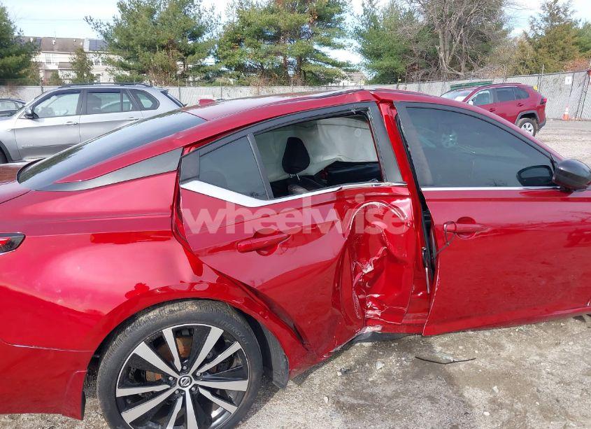 Photo 18 of 2020 Nissan Altima SR FWD (VIN 1N4BL4CV5LC285737)