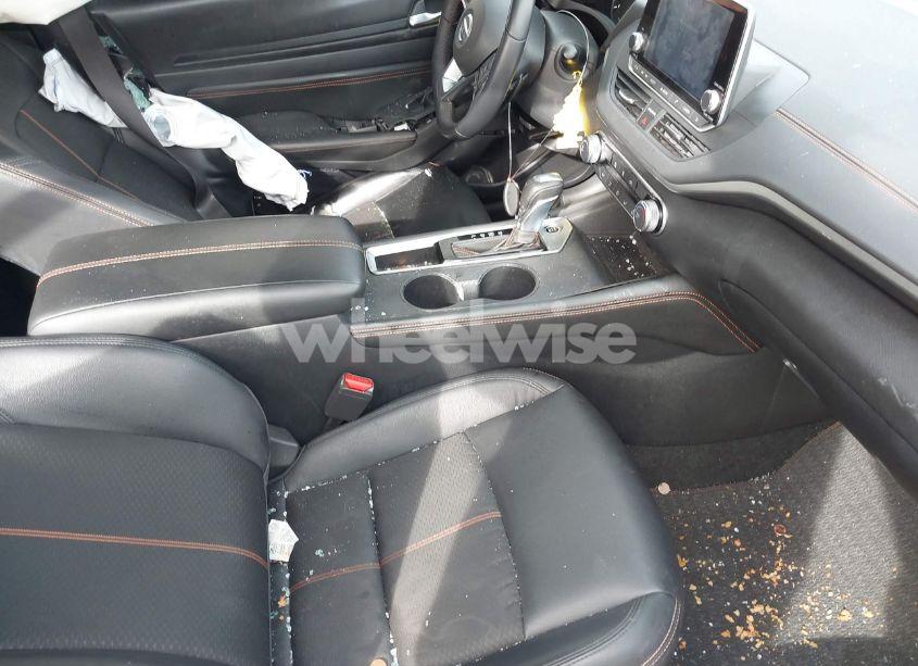 Photo 5 of 2020 Nissan Altima SR FWD (VIN 1N4BL4CV5LC285737)
