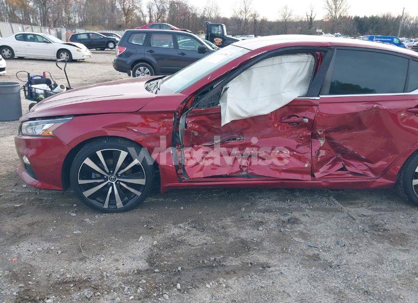 Photo 6 of 2020 Nissan Altima SR FWD (VIN 1N4BL4CV5LC285737)