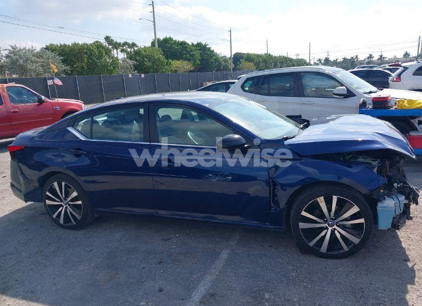 Photo 14 of 2021 Nissan Altima SR FWD (VIN 1N4BL4CV5MN326101)