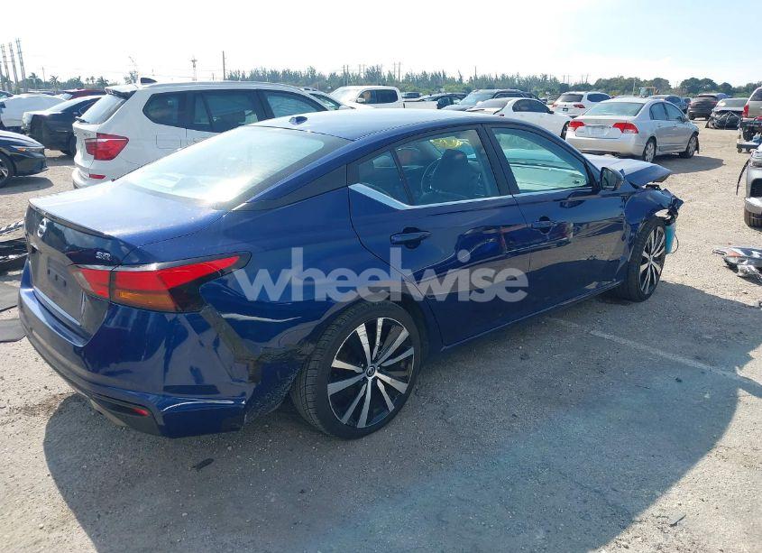 Photo 4 of 2021 Nissan Altima SR FWD (VIN 1N4BL4CV5MN326101)