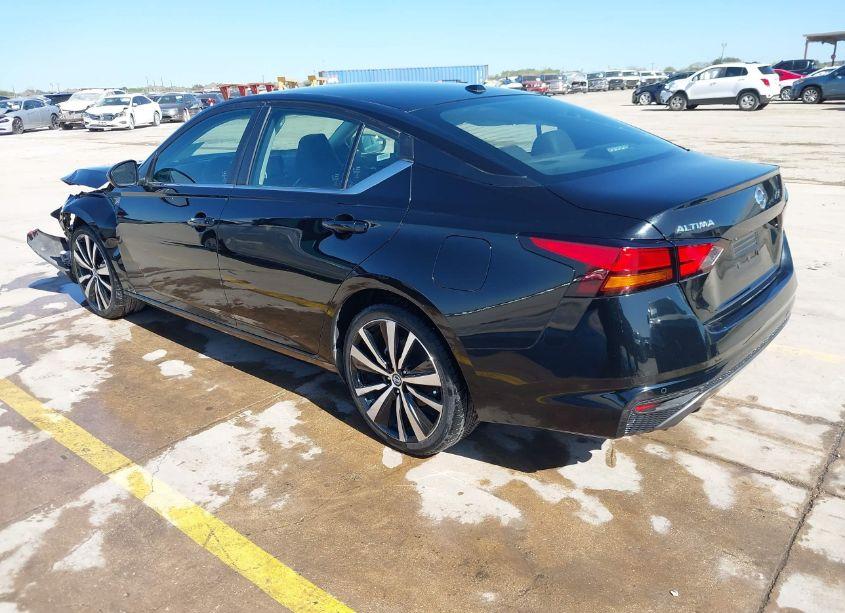 Photo 3 of 2021 Nissan Altima SR FWD (VIN 1N4BL4CV5MN340631)