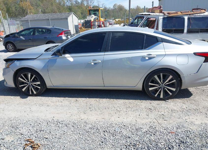 Photo 14 of 2021 Nissan Altima SR FWD (VIN 1N4BL4CV5MN358255)