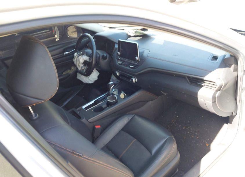 Photo 5 of 2021 Nissan Altima SR FWD (VIN 1N4BL4CV5MN358255)