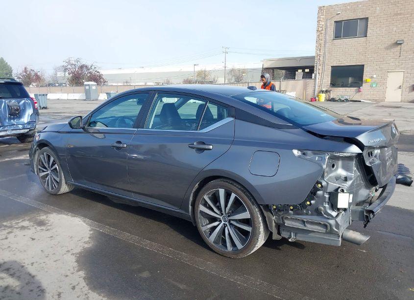 Photo 3 of 2021 Nissan Altima SR FWD (VIN 1N4BL4CV5MN389604)