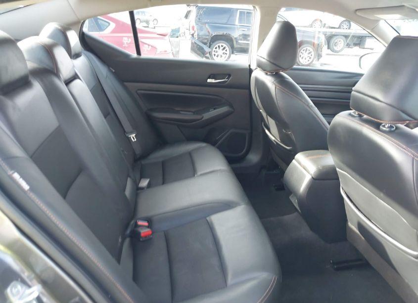 Photo 8 of 2021 Nissan Altima SR FWD (VIN 1N4BL4CV5MN389604)