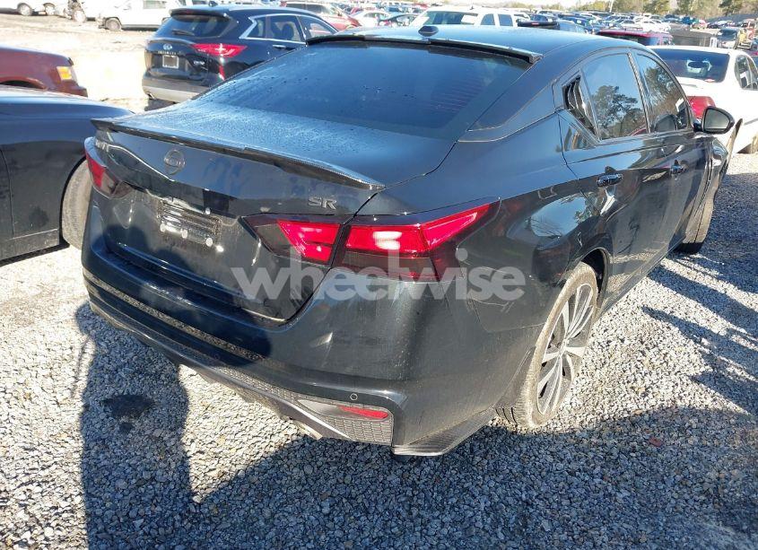 Photo 4 of 2021 Nissan Altima SR FWD (VIN 1N4BL4CV5MN413982)