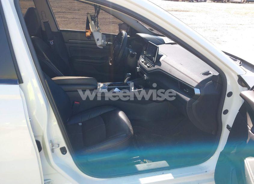 Photo 5 of 2022 Nissan Altima SR FWD (VIN 1N4BL4CV5NN301183)