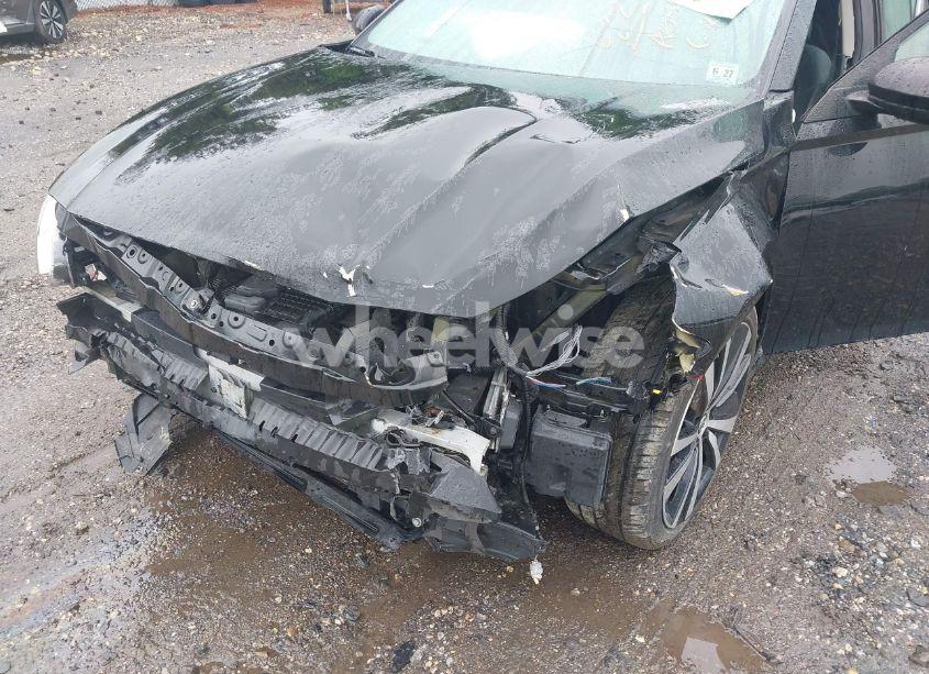 Photo 6 of 2022 Nissan Altima SR FWD (VIN 1N4BL4CV5NN317724)