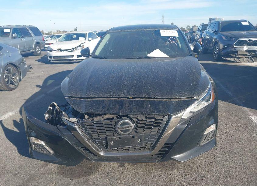 Photo 12 of 2022 Nissan Altima SR FWD (VIN 1N4BL4CV5NN333468)