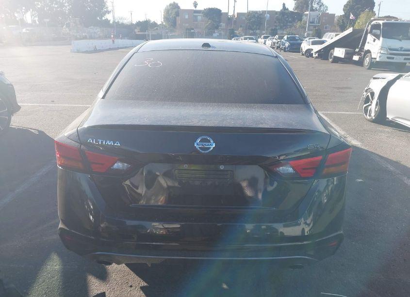 Photo 16 of 2022 Nissan Altima SR FWD (VIN 1N4BL4CV5NN333468)