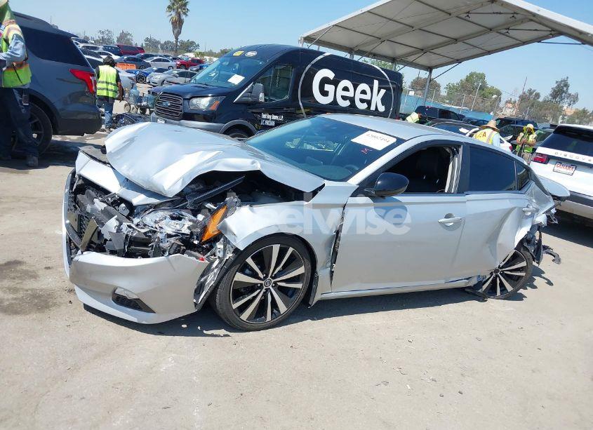 Photo 14 of 2022 Nissan Altima SR FWD (VIN 1N4BL4CV5NN340131)