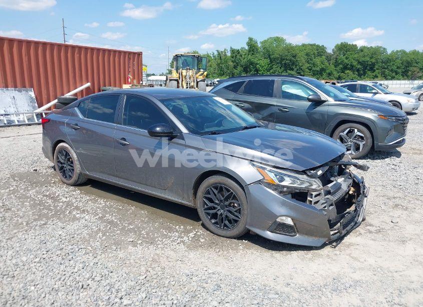 2022 Nissan Altima SR FWD (VIN 1N4BL4CV5NN346446) main photo