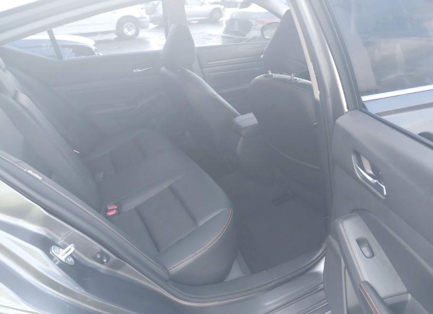 Photo 8 of 2022 Nissan Altima SR FWD (VIN 1N4BL4CV5NN363568)