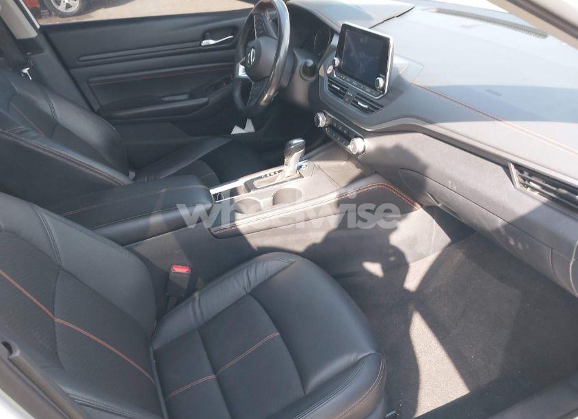 Photo 5 of 2022 Nissan Altima SR FWD (VIN 1N4BL4CV5NN386736)