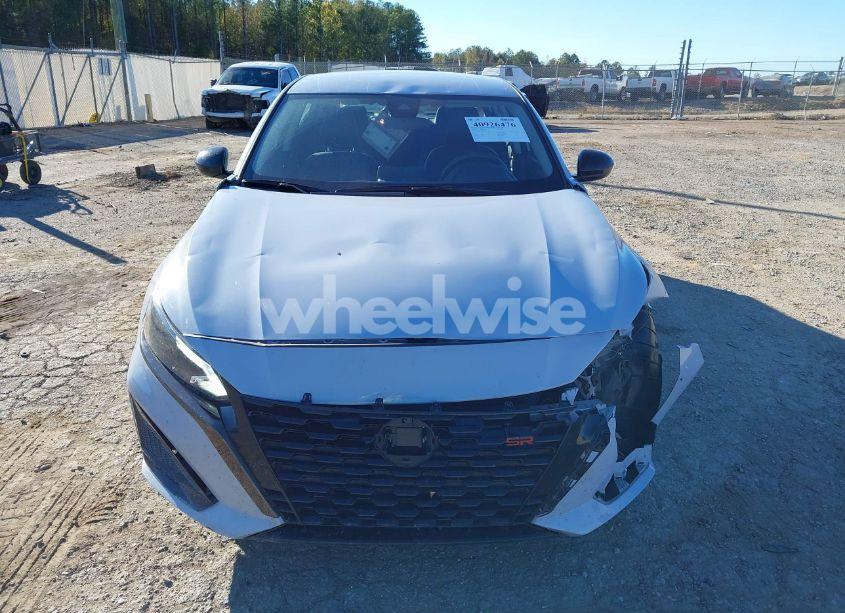 Photo 12 of 2023 Nissan Altima SR FWD (VIN 1N4BL4CV5PN336924)