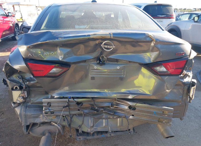 Photo 6 of 2023 Nissan Altima SR FWD (VIN 1N4BL4CV5PN394371)