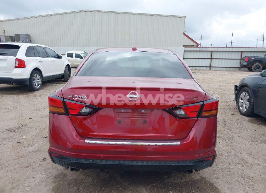 Photo 16 of 2023 Nissan Altima SR FWD (VIN 1N4BL4CV5PN424534)