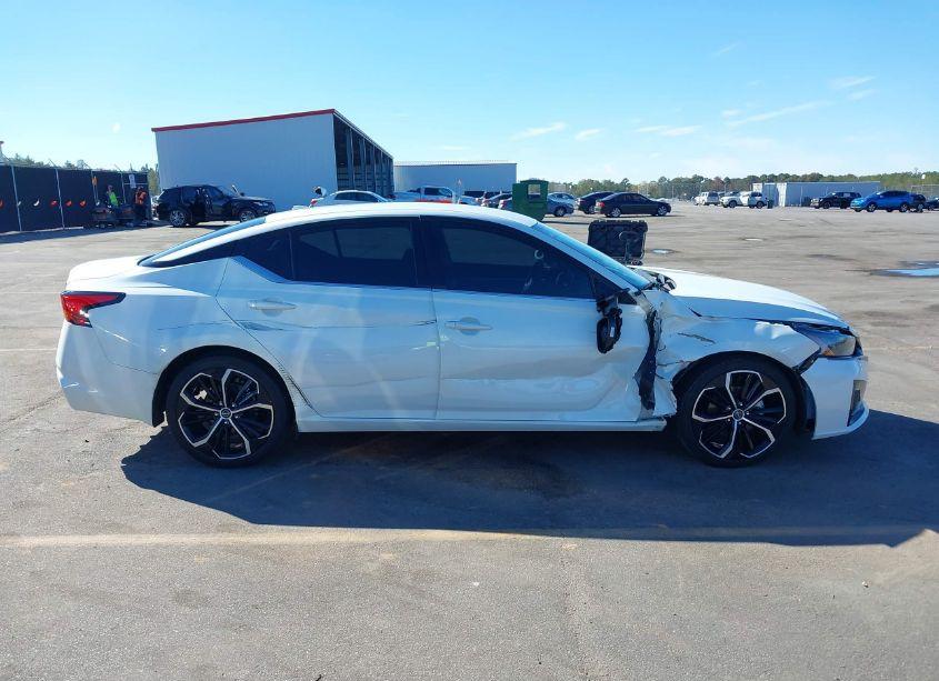 Photo 13 of 2024 Nissan Altima SR FWD (VIN 1N4BL4CV5RN338840)