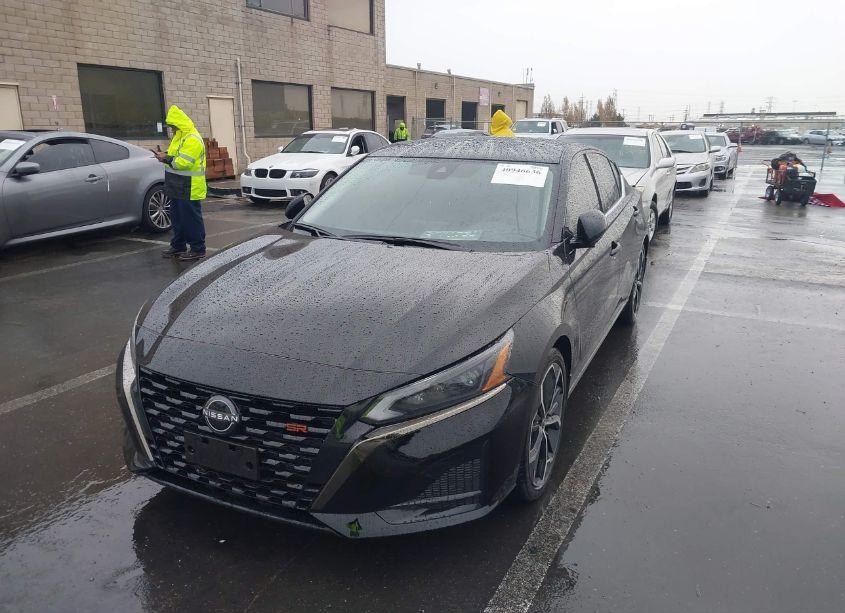 Photo 6 of 2024 Nissan Altima SR FWD (VIN 1N4BL4CV5RN349255)