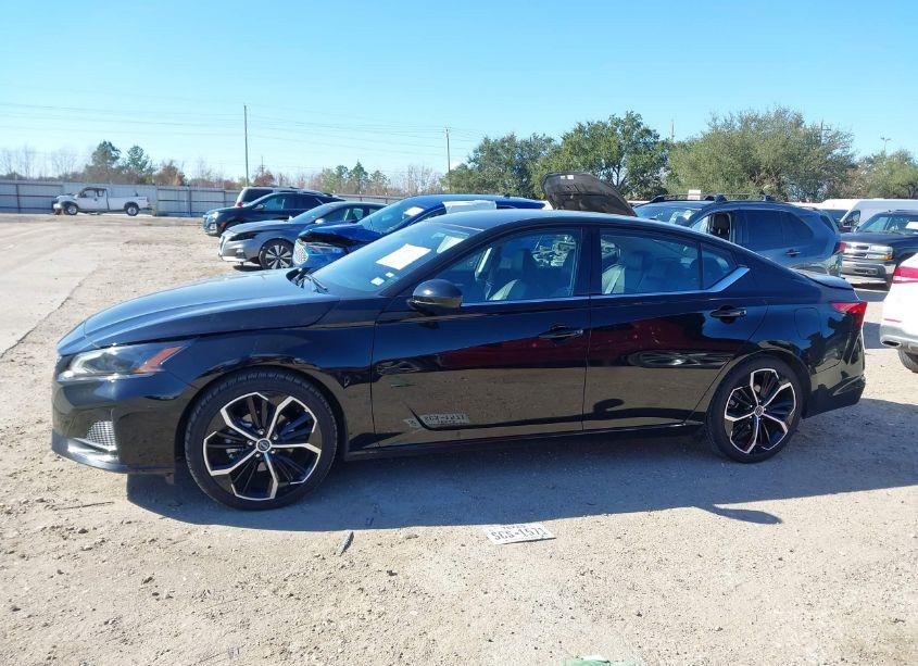 Photo 14 of 2024 Nissan Altima SR FWD (VIN 1N4BL4CV5RN361289)